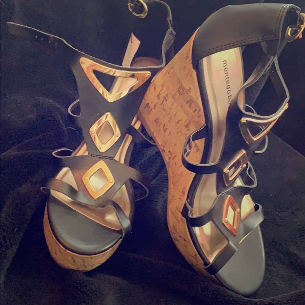 Black & Gold Wedge Heel SZ 8 1/2 New!